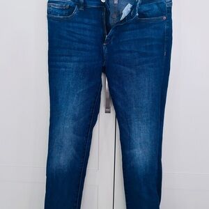 DL1961 Margaux Women's Skinny ankle jeans